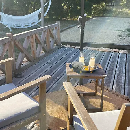 Junior Le Pied De Mulet Pensionat