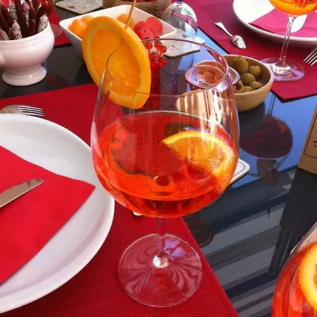 Junior Le Pied De Mulet Guest house 4*