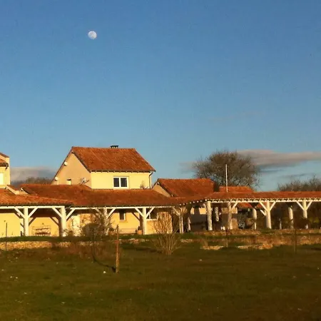 Pensionat Junior Le Pied De Mulet 4*