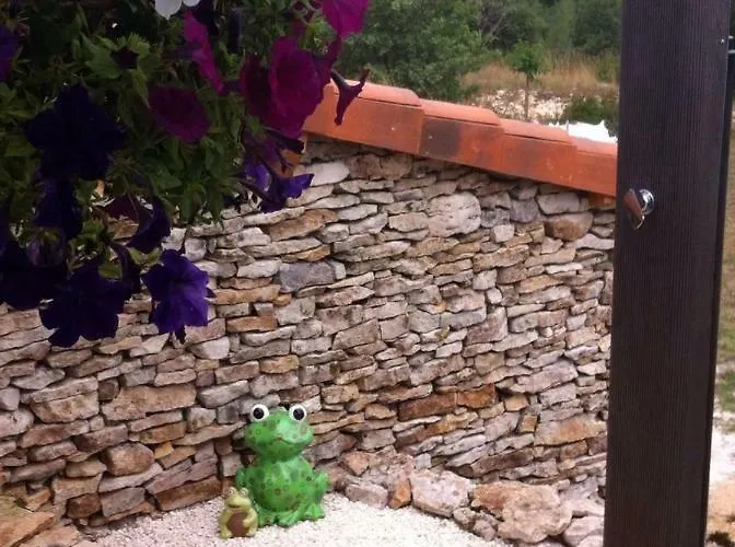 Junior Le Pied De Mulet Gasthof Brouchaud